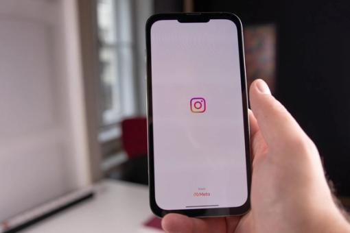 „Meta" DI pagalbos sistema padėjo pavogti 20 tūkst. „Instagram" paskyrų