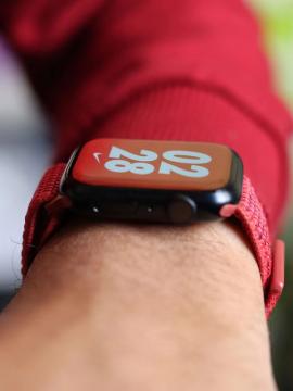 Išjungiau šešias Apple Watch funkcijas — baterijai padėjo tik viena