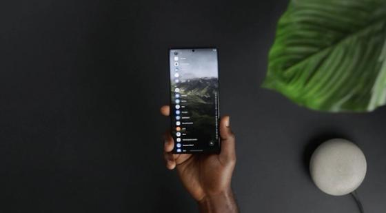 Samsung ruošia „App Mirroring“, kuris Galaxy telefoną priartins prie kompiuterio