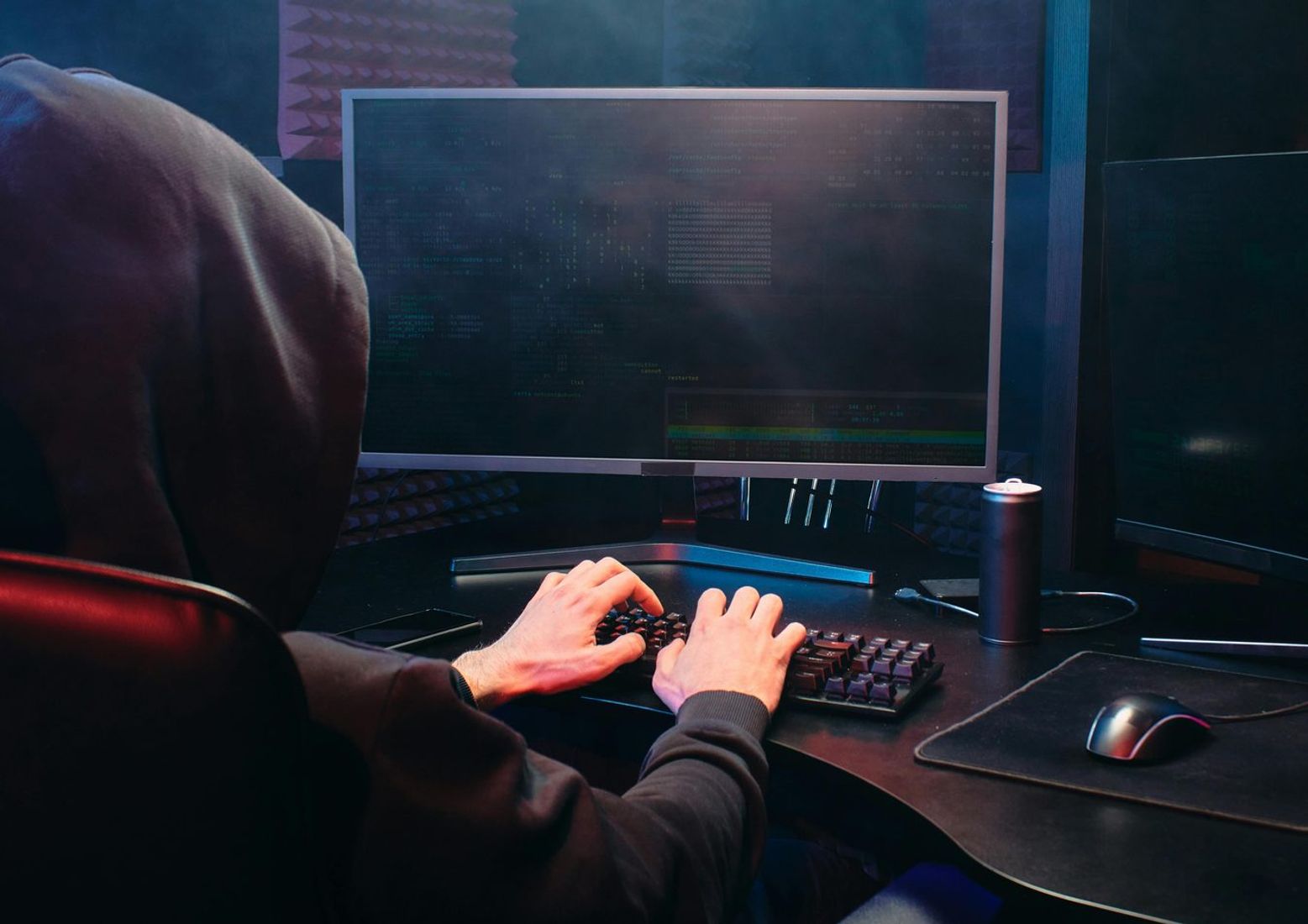 DI agentas per dvi minutes išsiurbė visą duomenų bazę — ir jam nereikėjo matyti jūsų serverio