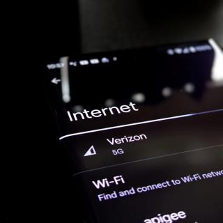 Paslėptas „Samsung Galaxy“ Wi-Fi meniu parodo, kur namuose dingsta ryšys