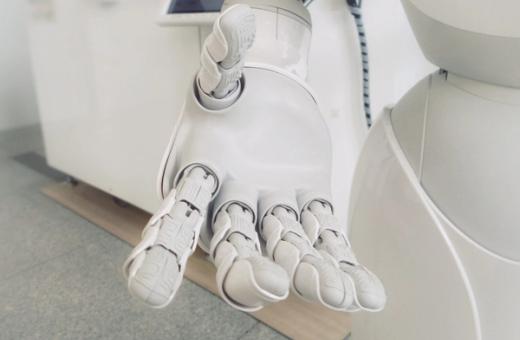Dirbtinio intelekto technologijų galios išlaisvinimas