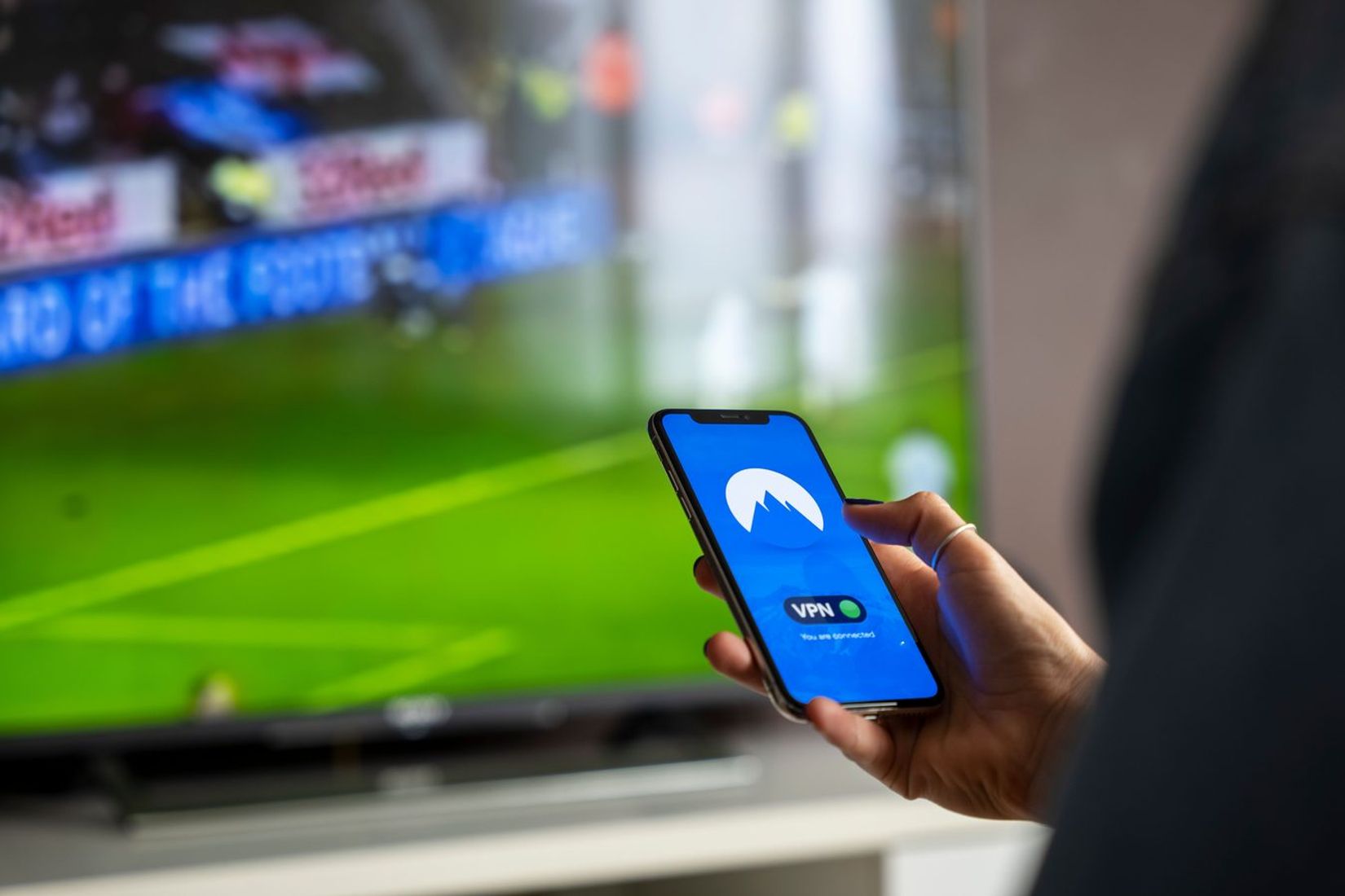Kelionę į 2026 m. FIFA pasaulio čempionatą brangina roamingas: eSIM ir VPN paketai siūlo išeitį