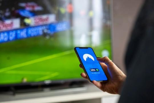 Kelionę į 2026 m. FIFA pasaulio čempionatą brangina roamingas: eSIM ir VPN paketai siūlo išeitį