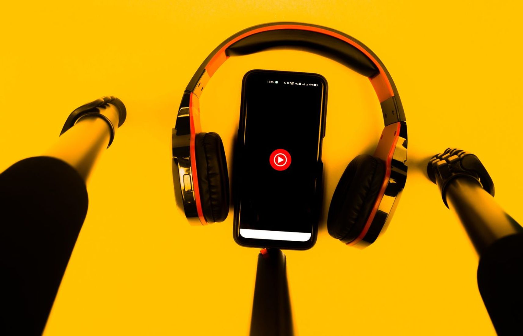4 tūkst. balsų rodo: „YouTube“ reklamą žmonės mieliau blokuoja nei perka „Premium“