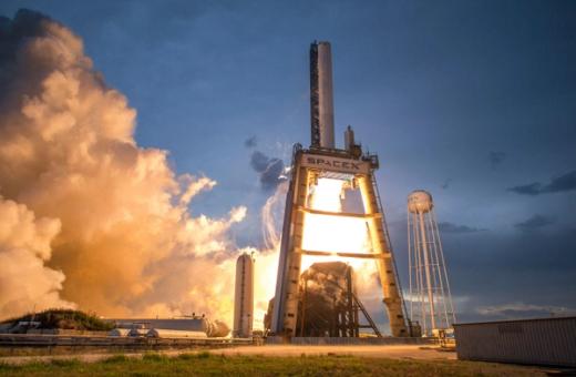 SpaceX raketa kilimo metu