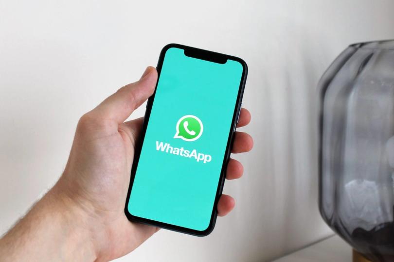 WhatsApp iPhone versijoje grąžina animuotas žinutes: šįkart jas galima išjungti