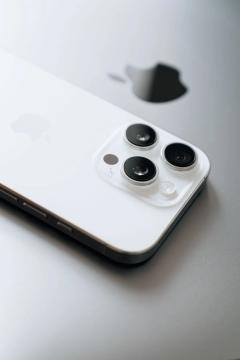 Masinis „Tata“ nutekėjimas parodė, kaip gali atrodyti „iPhone 18 Pro“ kritimo teste