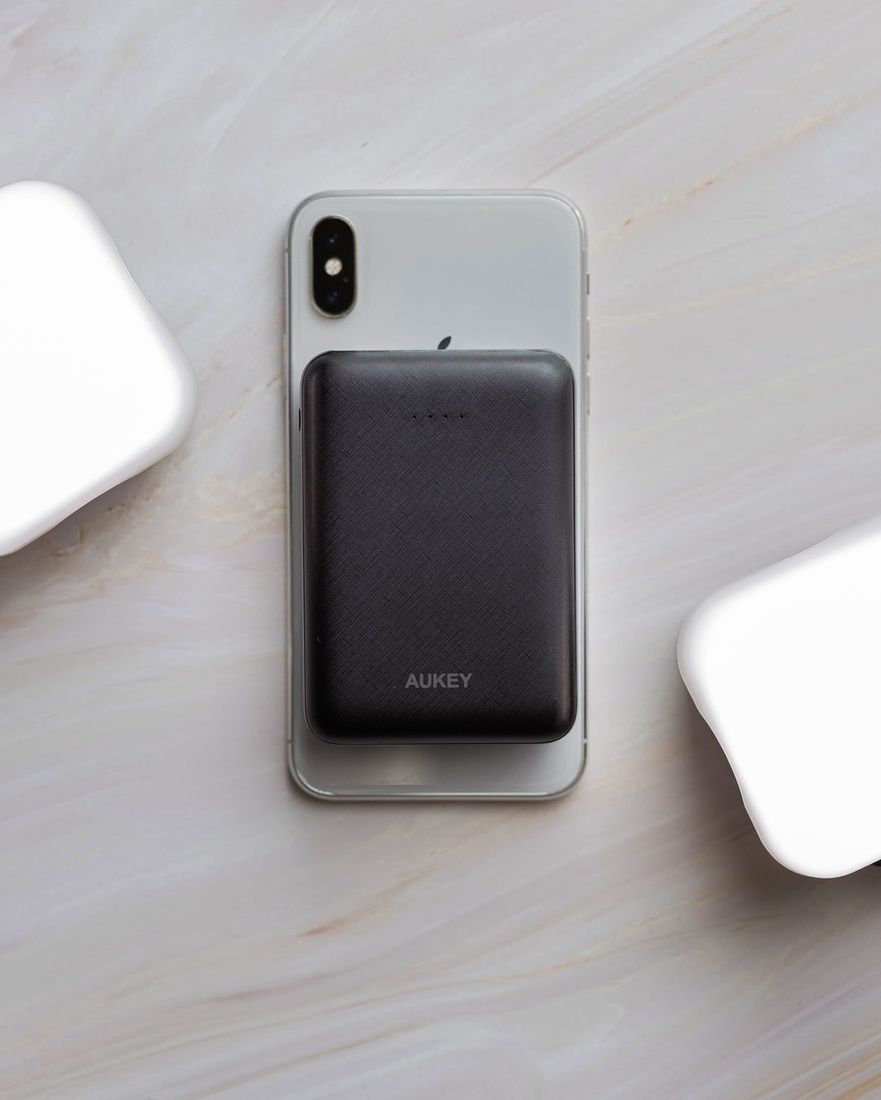 Apple 99 dolerių MagSafe baterijai jau meta iššūkį Qi2.2 modeliai
