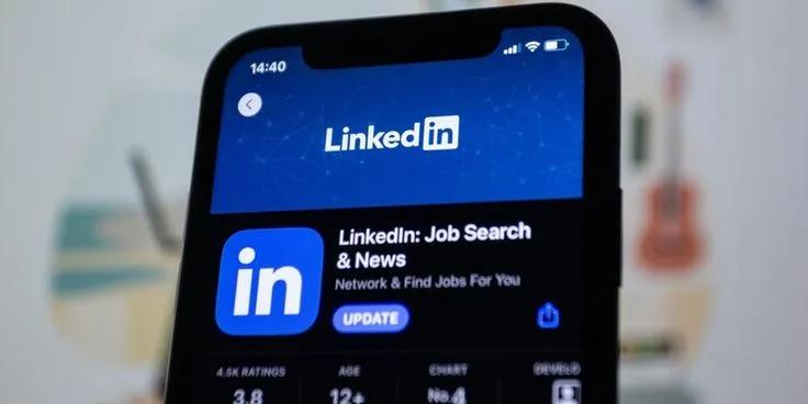 LinkedIn Bids Farewell to Lookalike Audiences, Introduces New Targeting Tactics | Coinbound