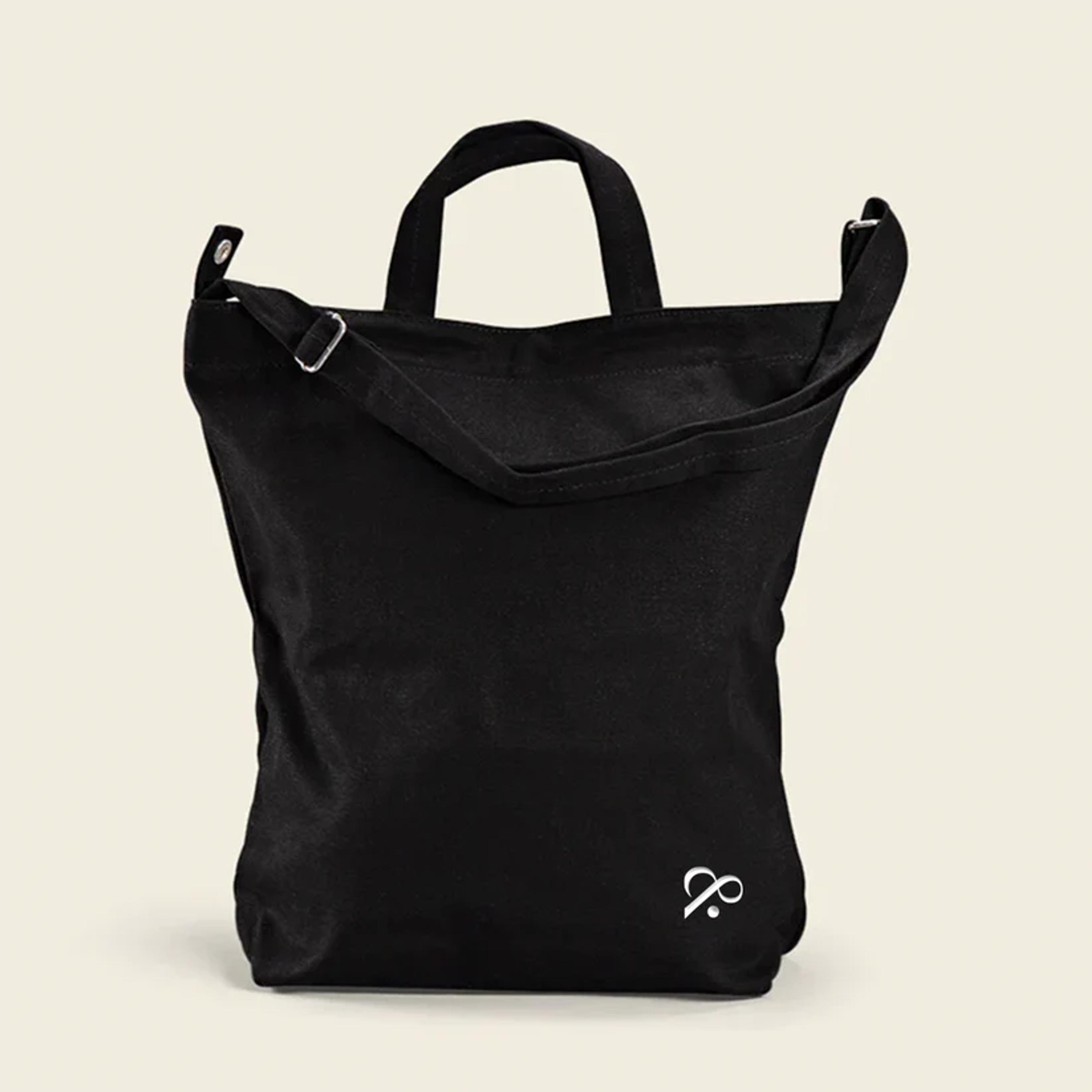 Duck tote bag in black with logo