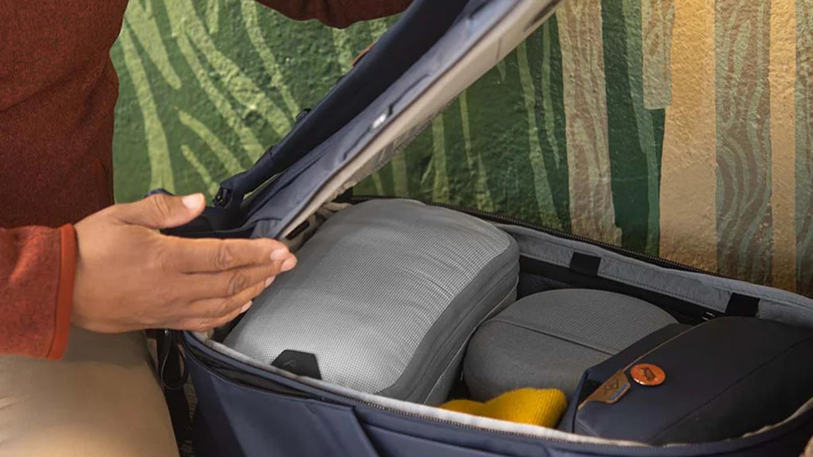 Sustainable Flying: How to Build a TSA-Approved Zero-Waste Travel Kit
