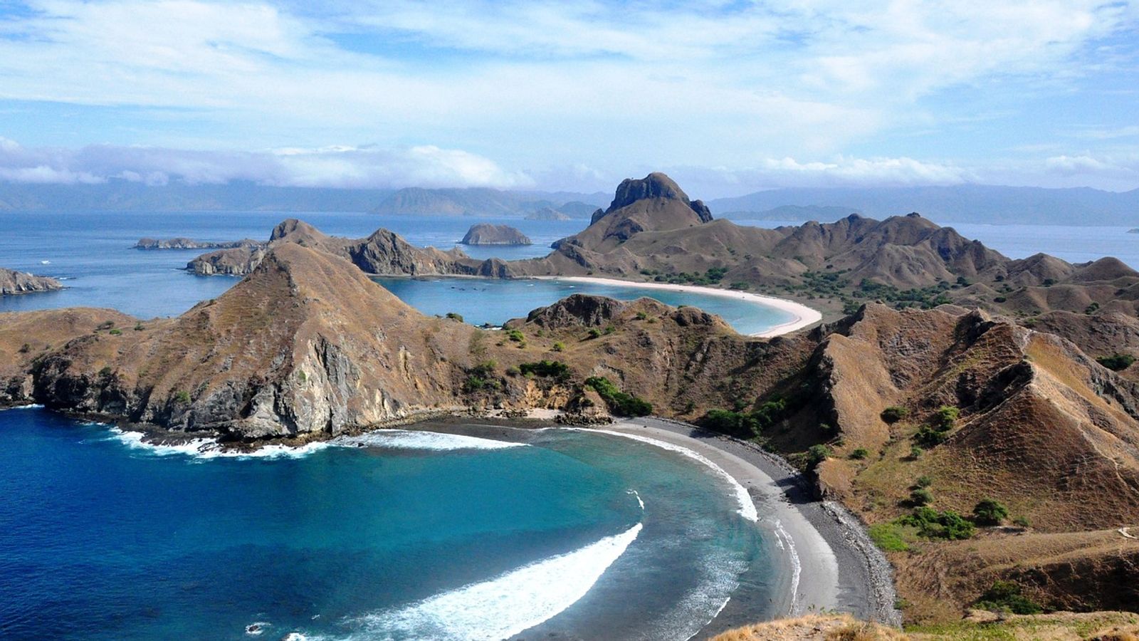 Digital Nomad's Guide to Flores: Costs, WiFi & Getting There