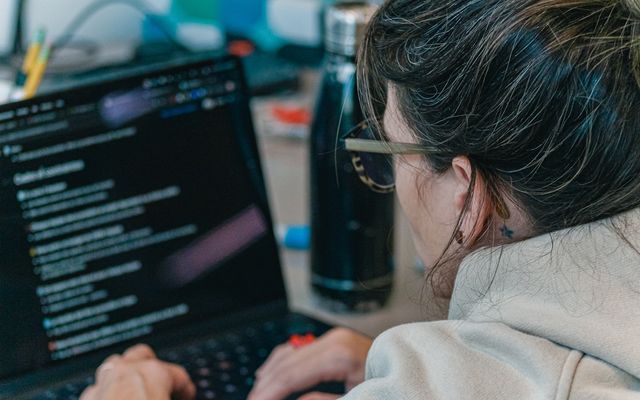 Préparer sa documentation technique pour le Cyber Resilience Act : un guide pratique