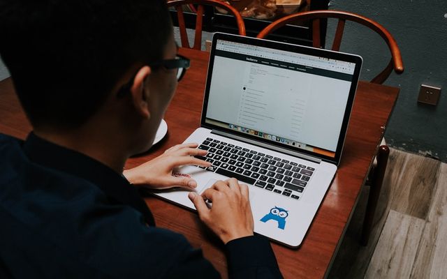 Cyber Resilience Act et logiciels IA : guide de conformité pour éditeurs