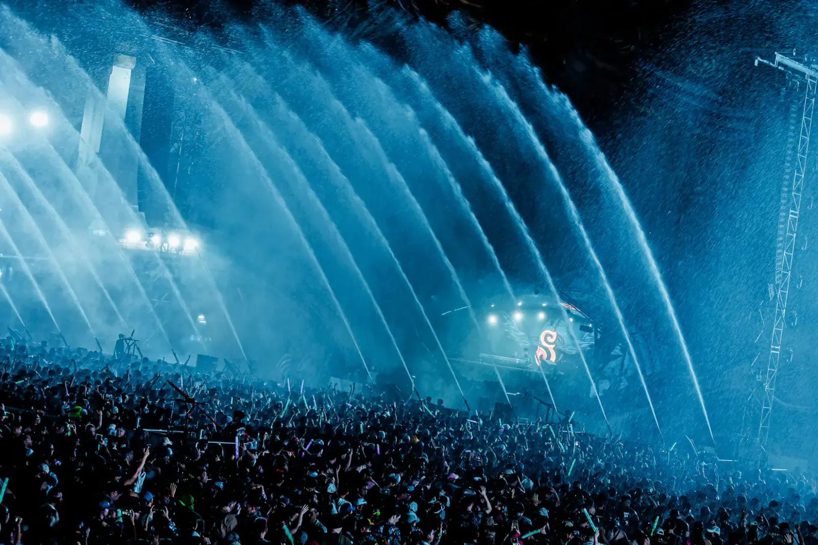 Let the water take over