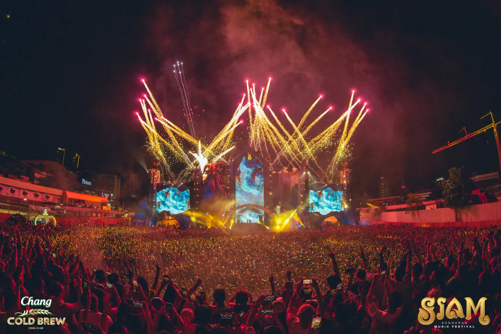 Thousands of hearts. One rhythm.