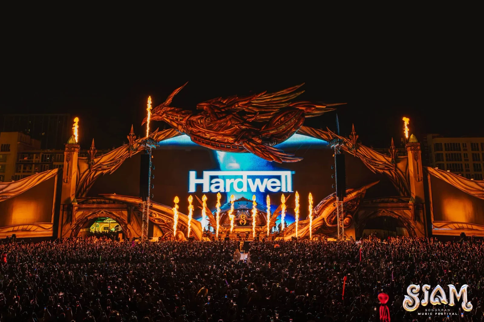 Exploring Thai Cultural Festivals: A Month-by-Month Guide