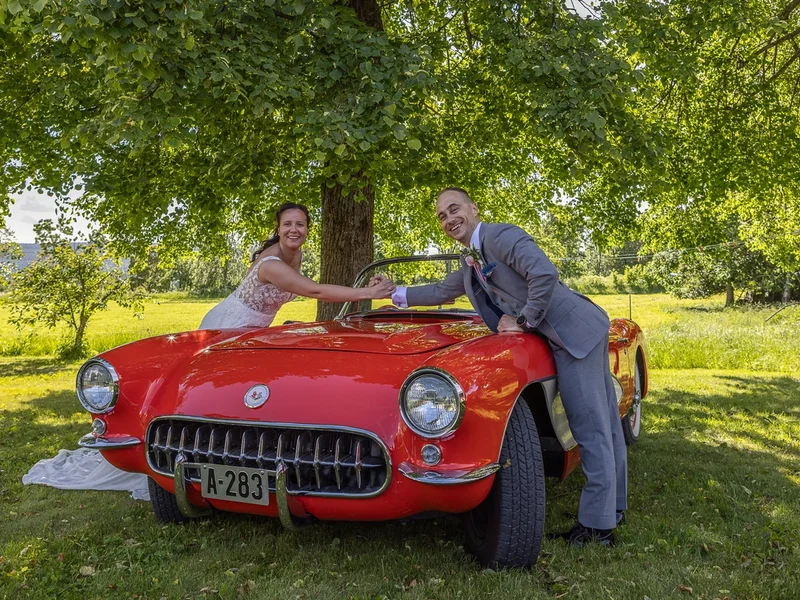 Brudebilde av Karoline og Christopher