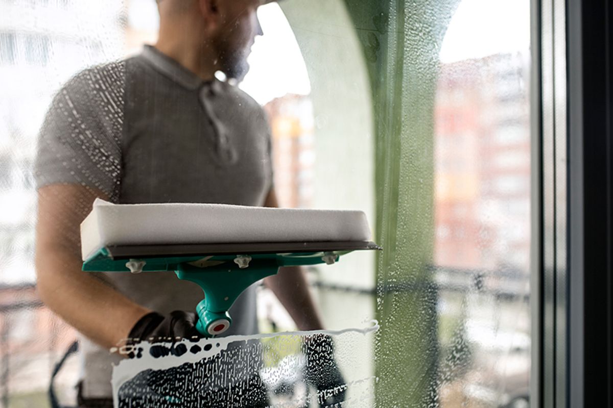 Storefront Window Cleaning