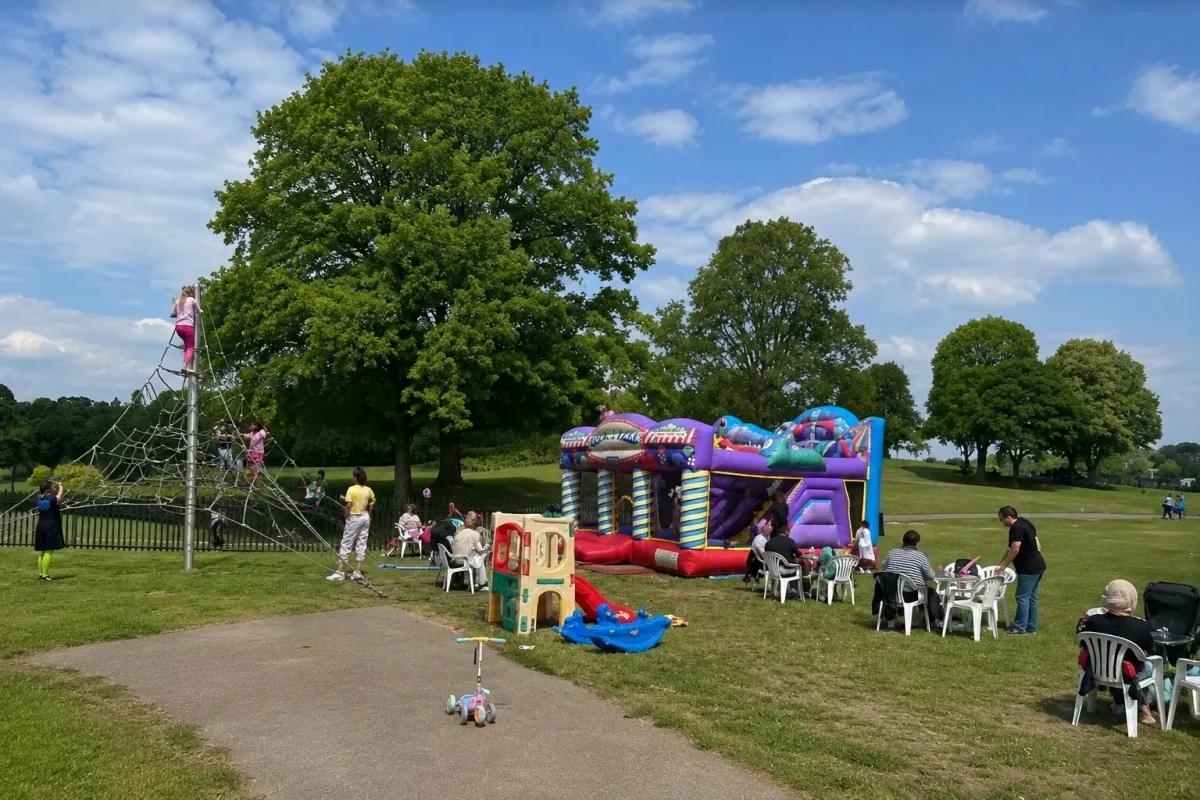 Outdoor park café and family birthday space | Partyfer