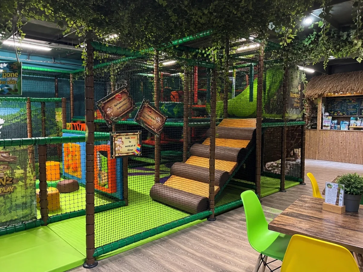 Jungle-themed kids birthday venue in London with soft play and café space | Partyfer