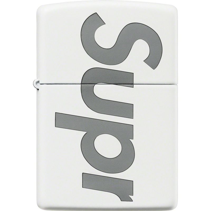 Supreme Glow-in-the-Dark Zippo - vista secundaria