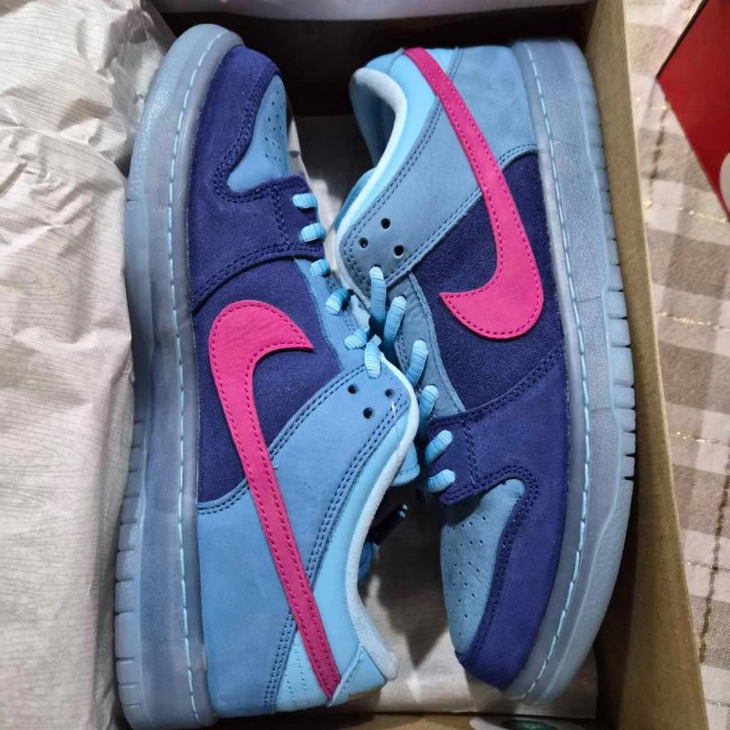 Nike SB Dunk Low Run The Jewels - vista secundaria
