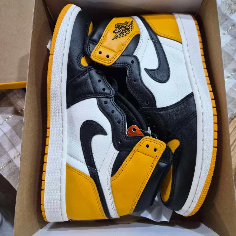 Jordan 1 High OG Taxi - vista secundaria