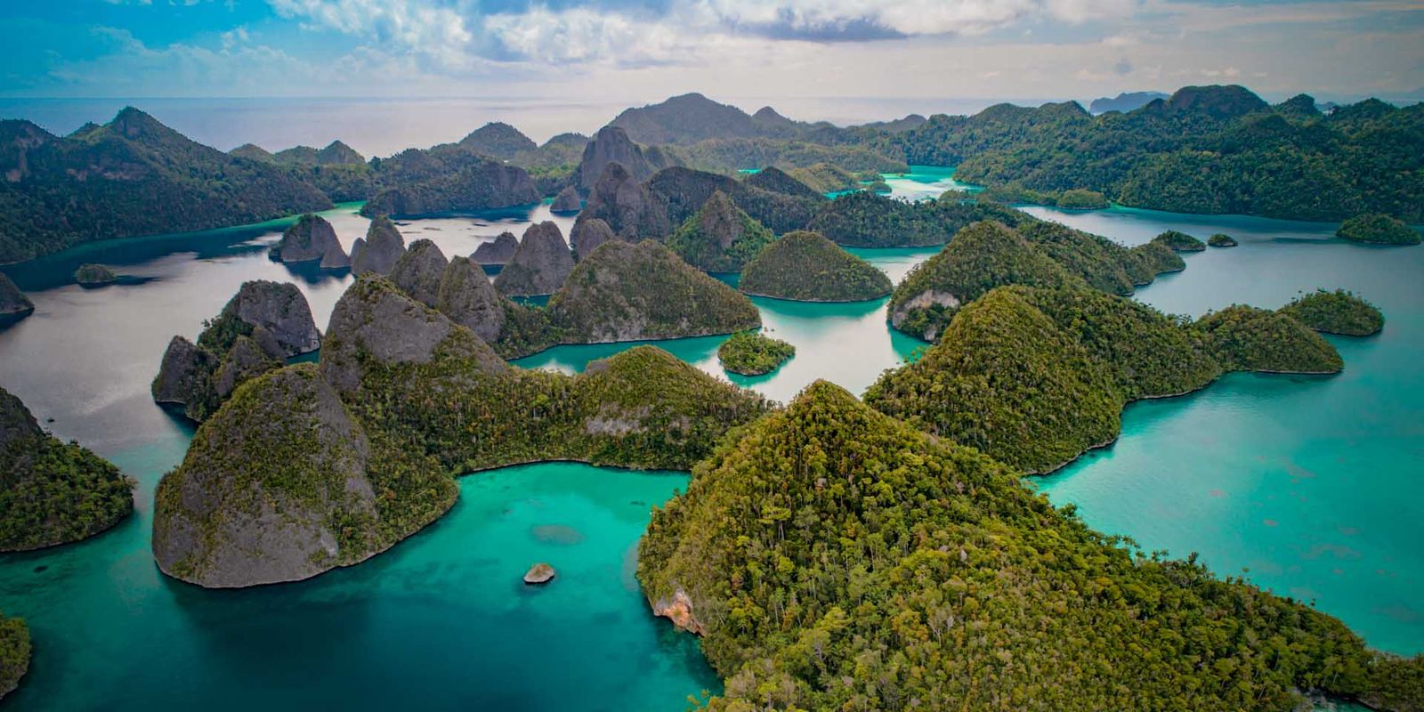 Wayag, the most spectacular scenery in all of Raja Ampat.