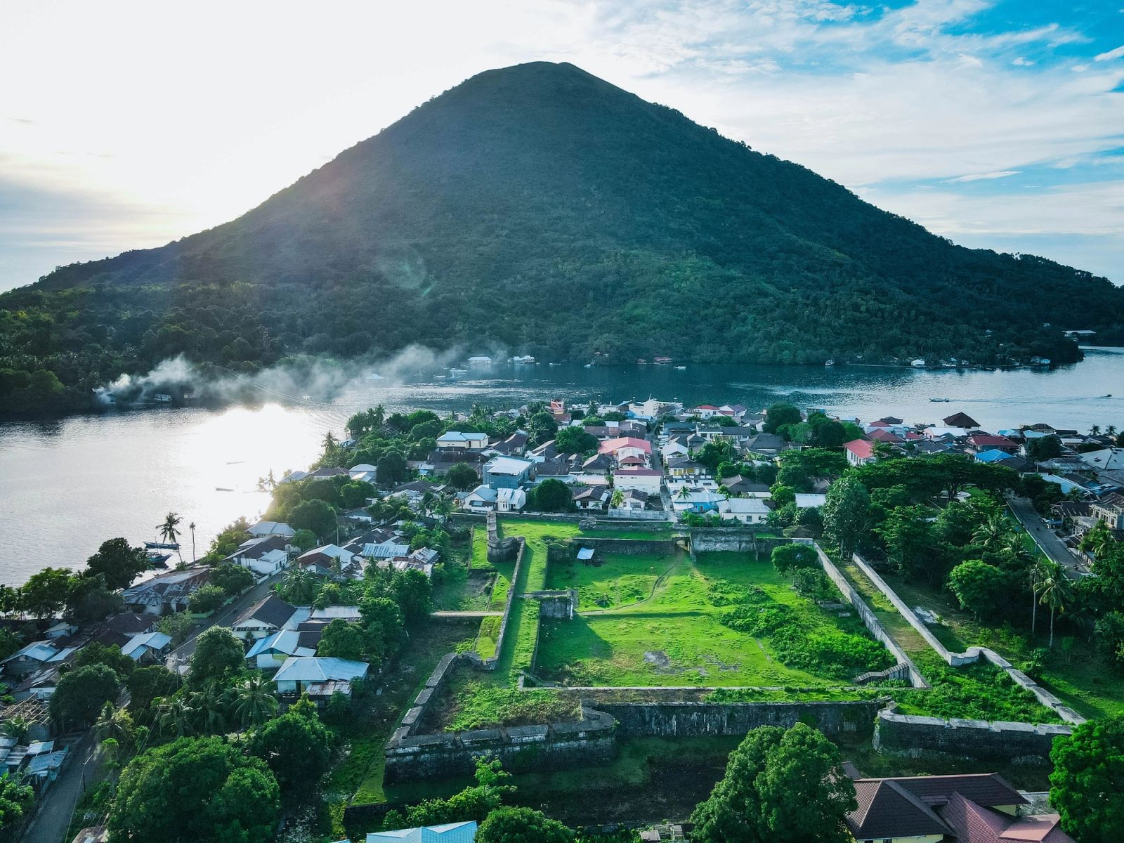 Banda Neira beneath the cone of Gunung Api, where the Banda Sea begins to feel very far from anywhere.