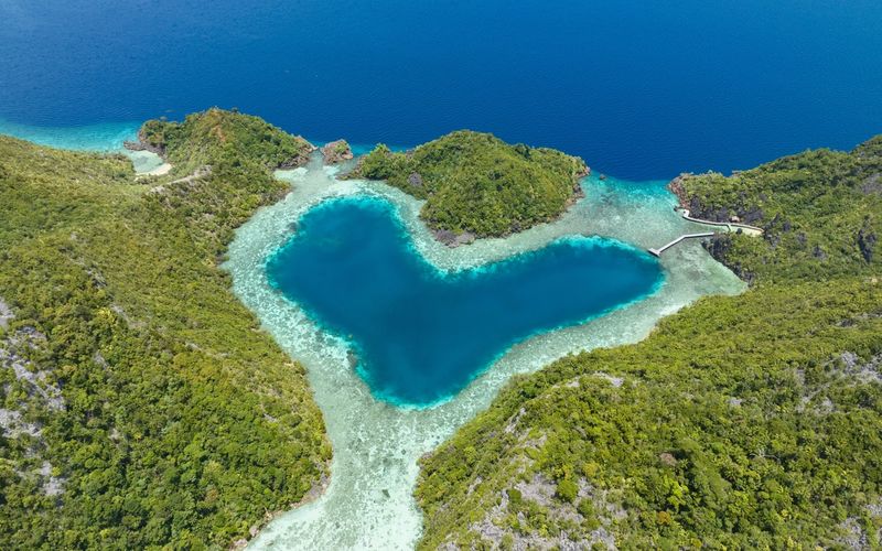 Yacht Charter Costs in Indonesia