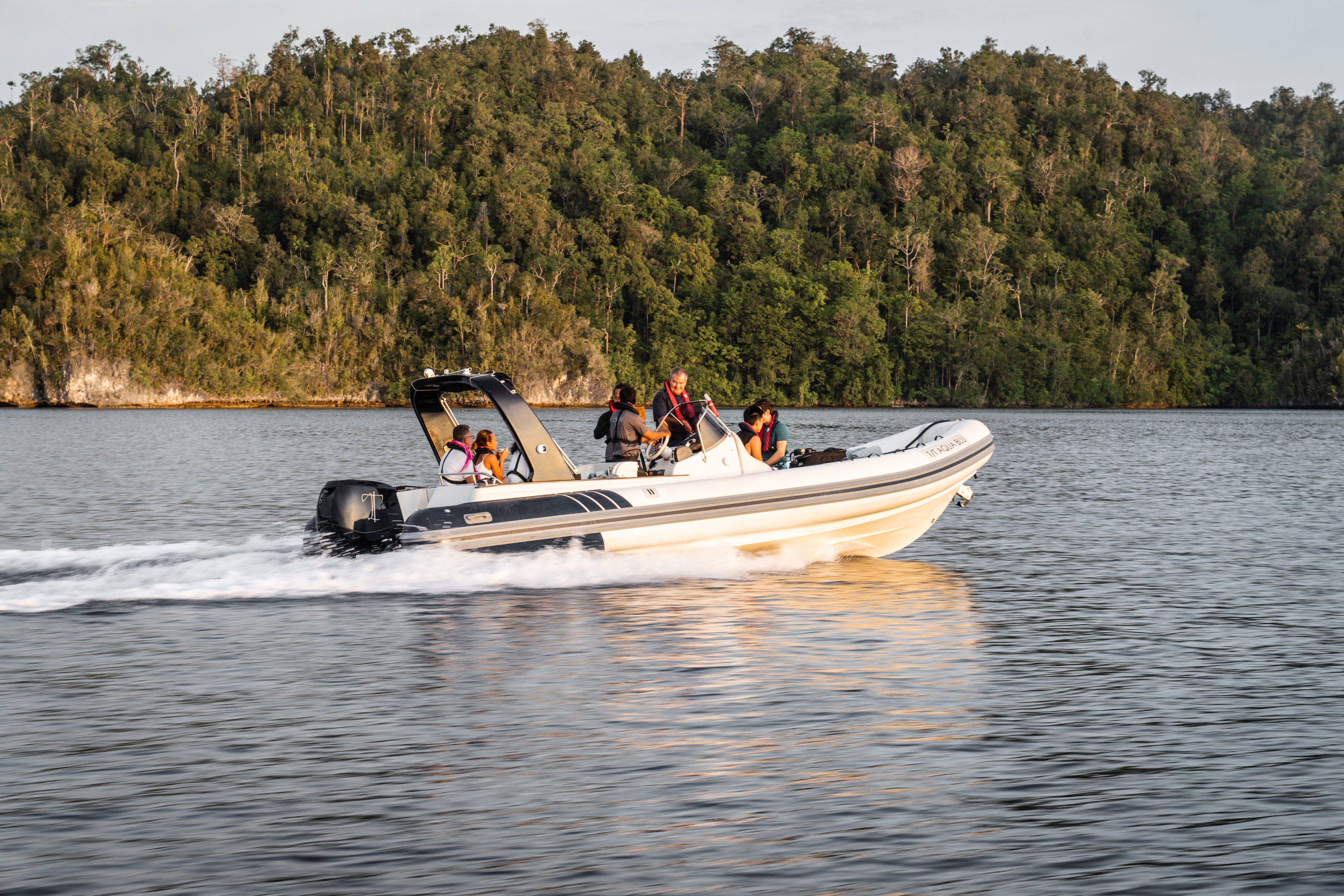 The tender carries divers from the yacht to the first site of the day.