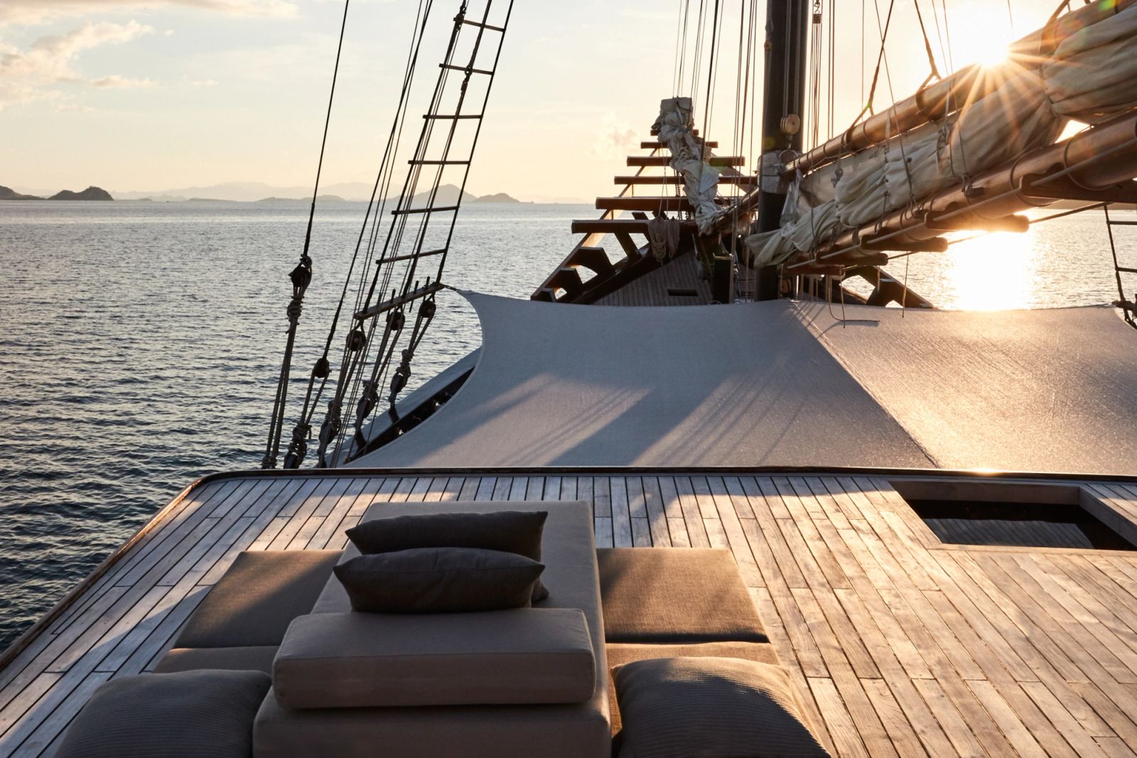 Amandira's teak deck and rigging in low sun
