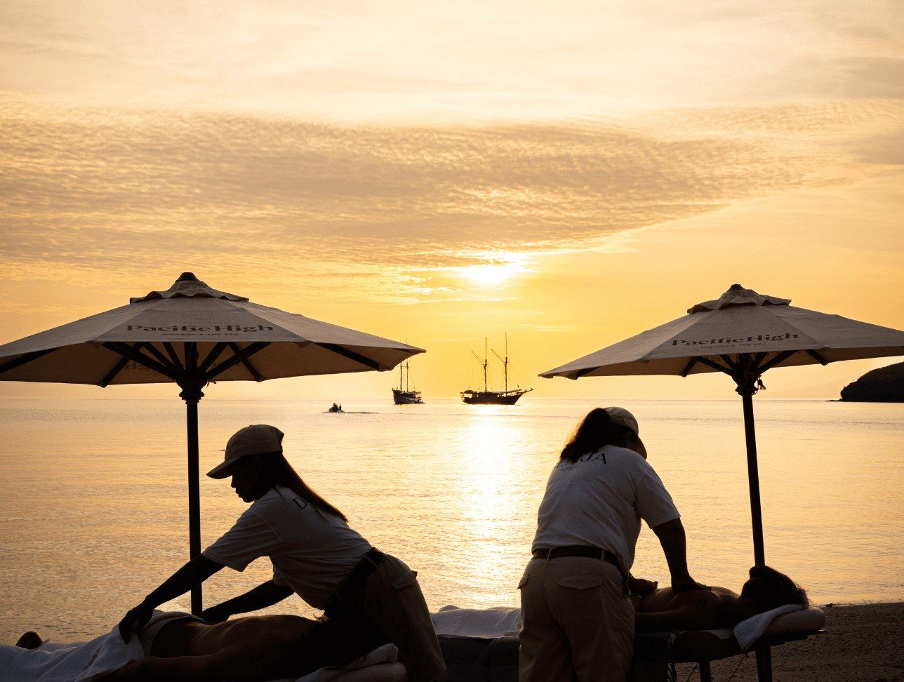 nataraja Komodo Private Massage Pacific High Cruises