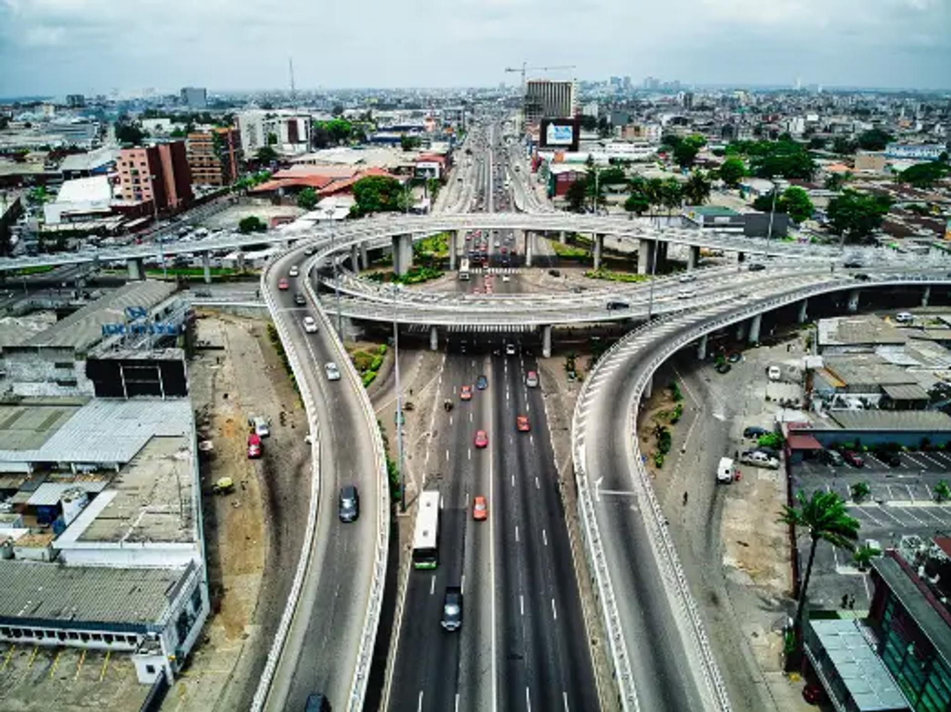 Akses tol mudah - Cluster Novara Tangerang