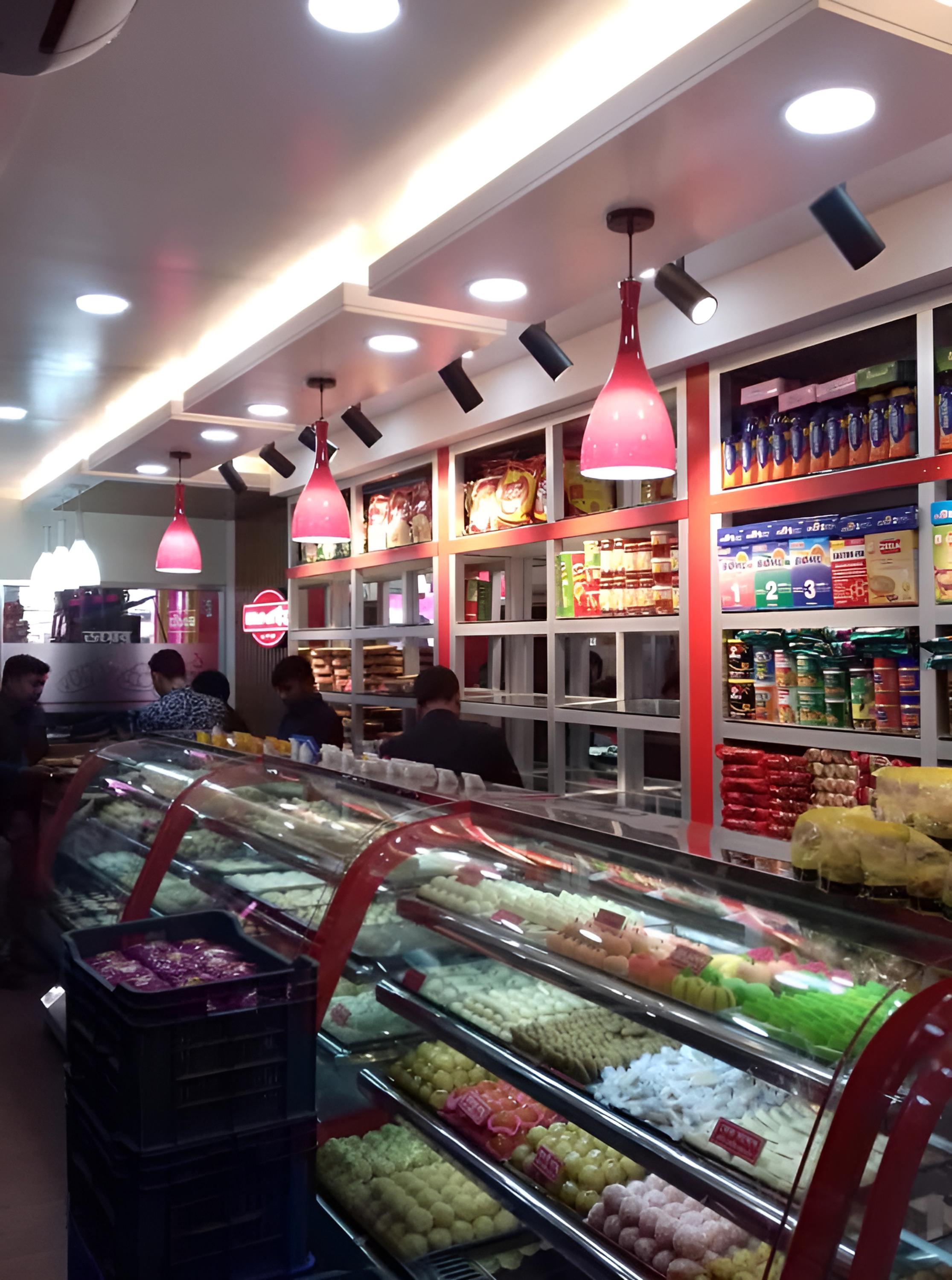 Sweetmeet Shop at Rangpur – photo 5 of 14