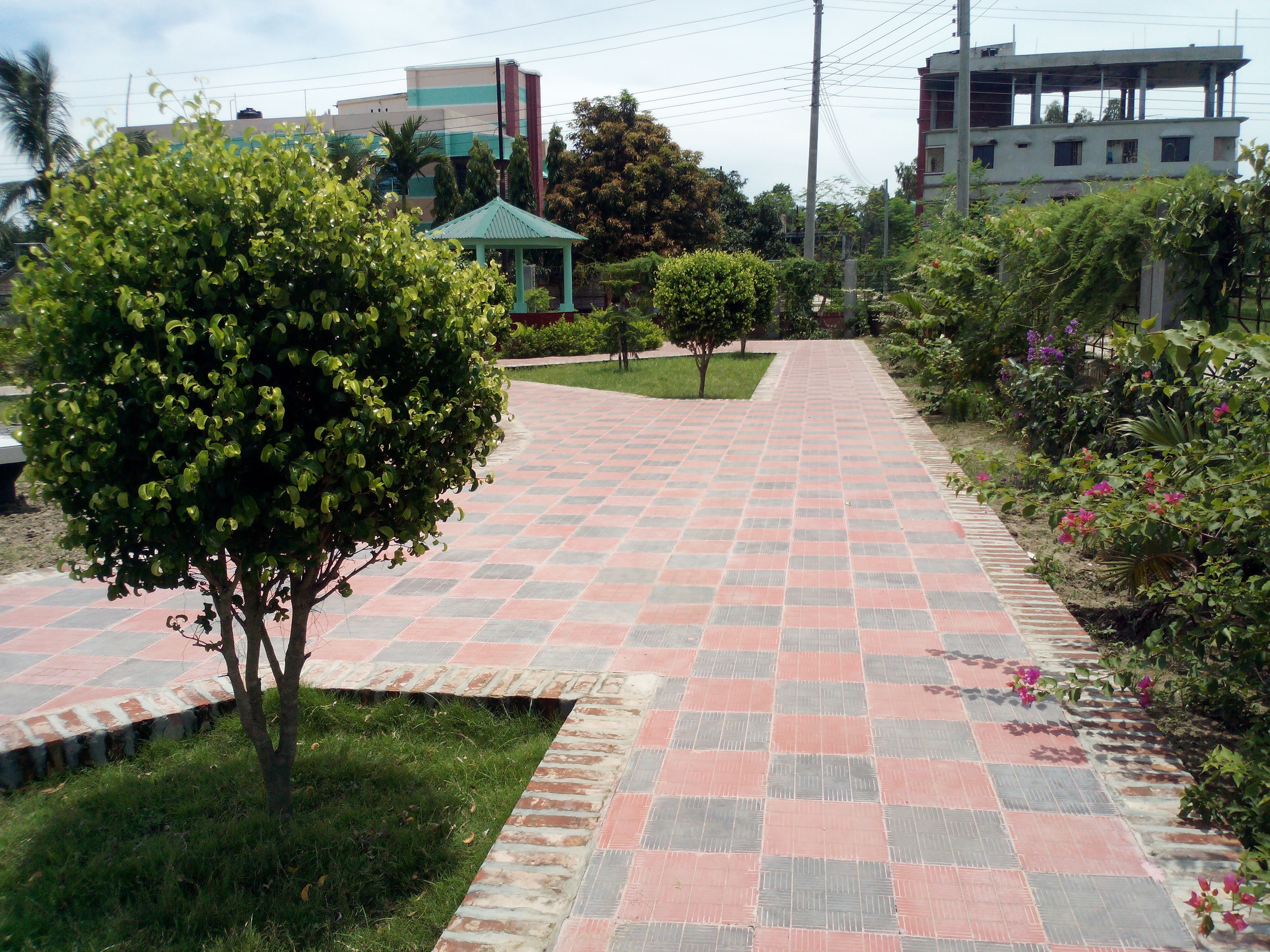 Housing Estate Park, Joypurhat – photo 6 of 8
