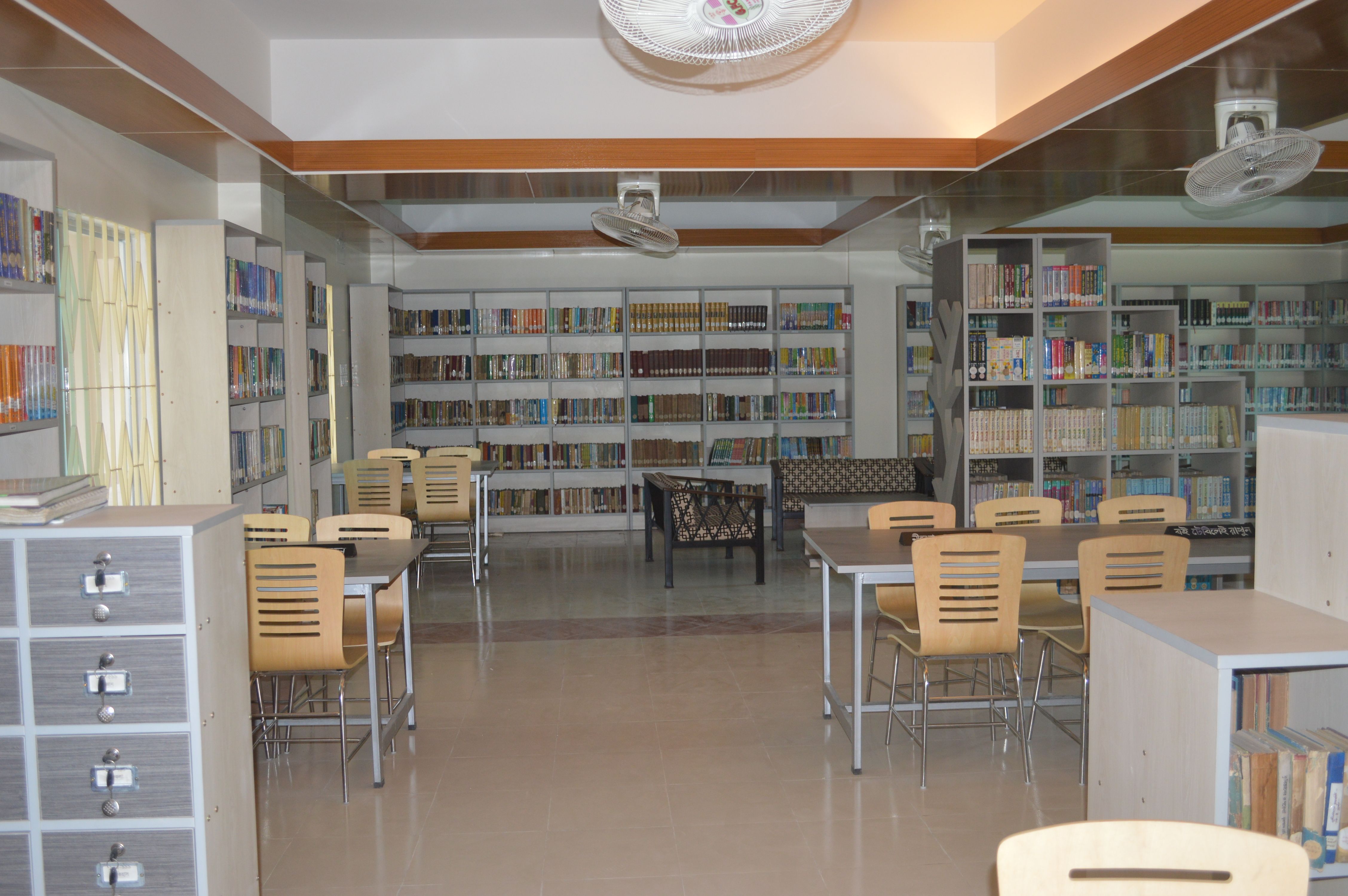 College Library of Cantonment Public School & College, Bogura – photo 8 of 11
