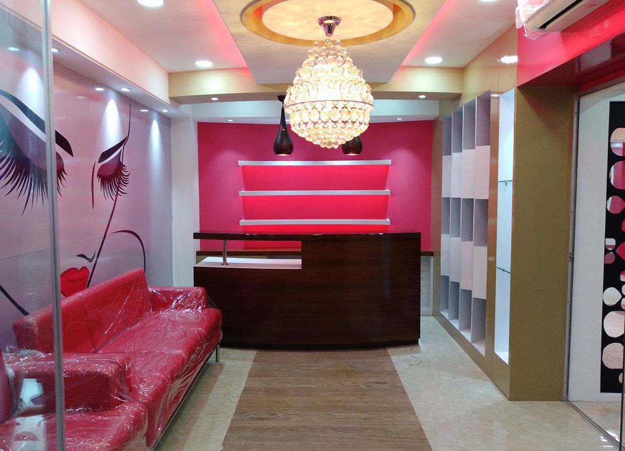 Beauty Parlour at Yaqubiya More, Bogura – photo 8 of 8