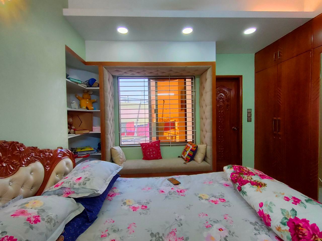 Residence Interior at Naogaon – photo 6 of 15