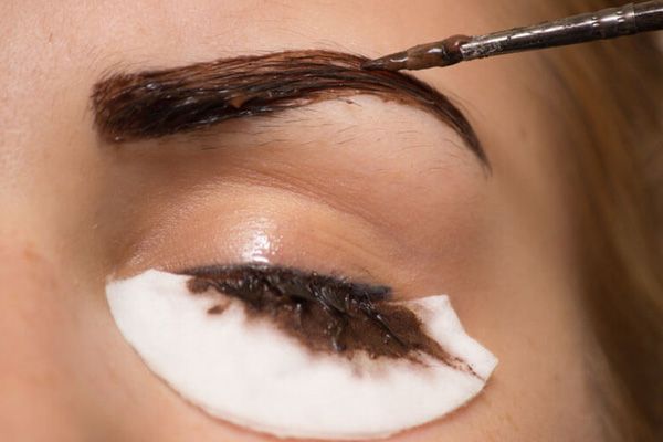 Lash tint