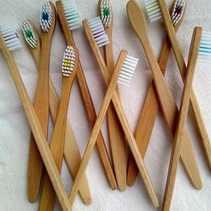 Cepillo de Dientes de Bambú - Imagen 2