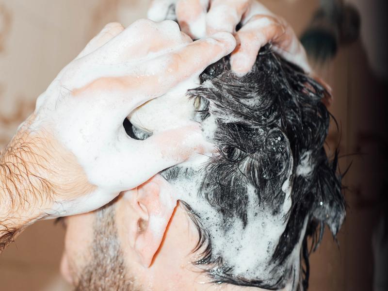 2 shampoo's sólidos HERBAE