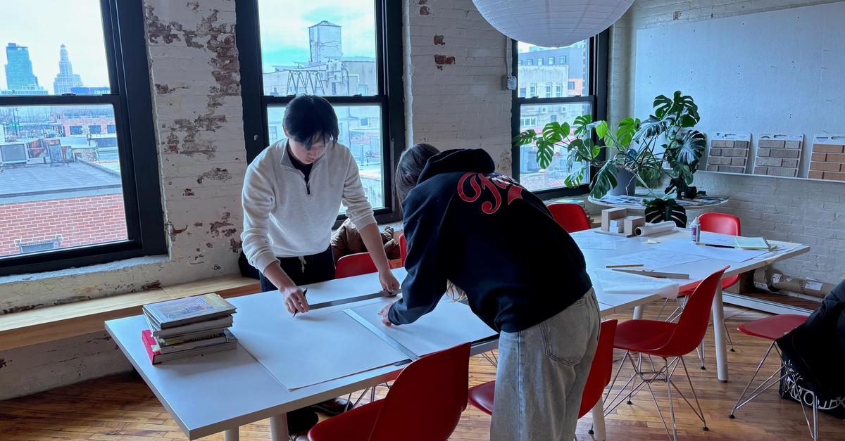 SGS welcomes Discover Architecture students for second year ...