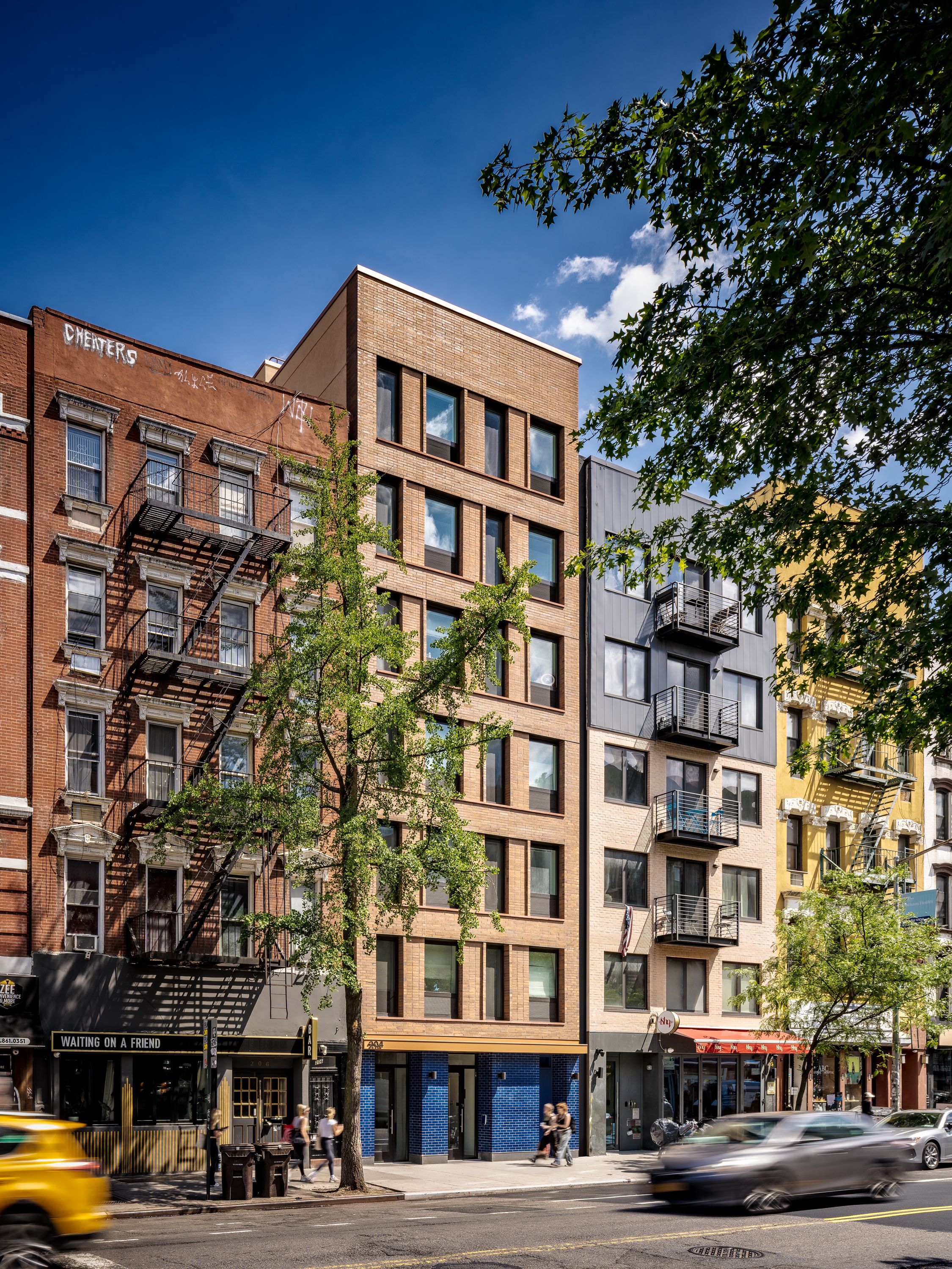 Oblique view of the Avenue A facade