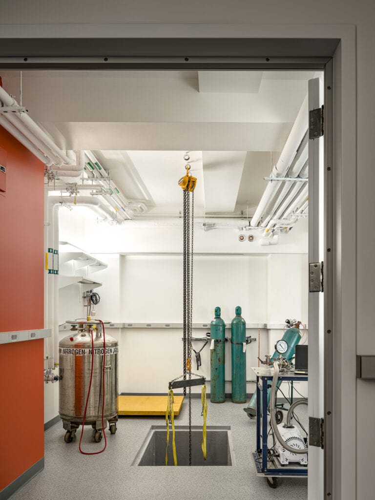 Columbia University Physics Lab 5