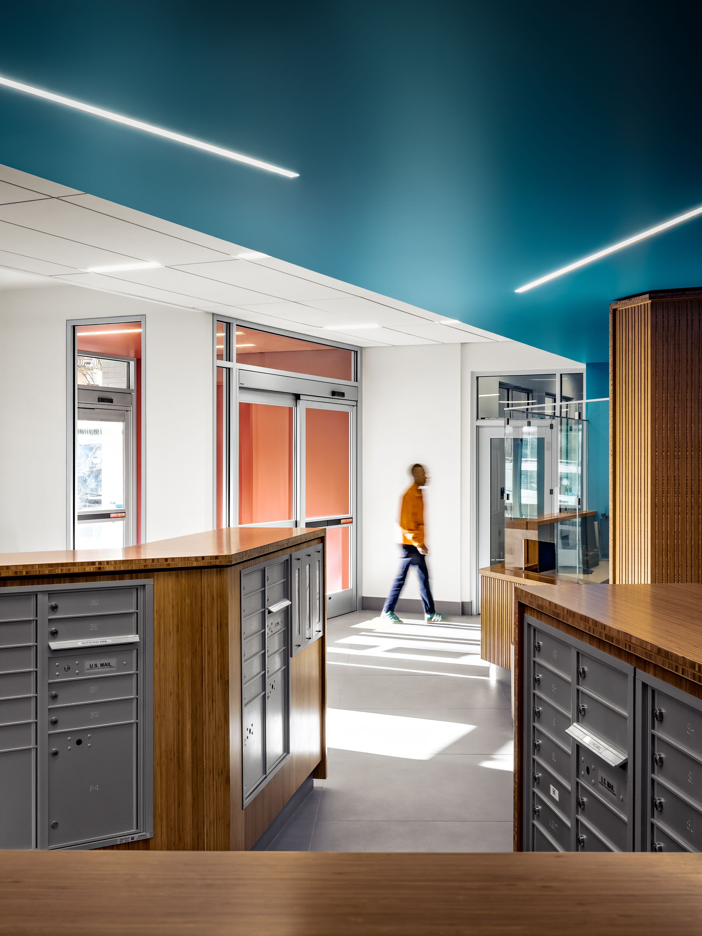 Entryway and mailboxes