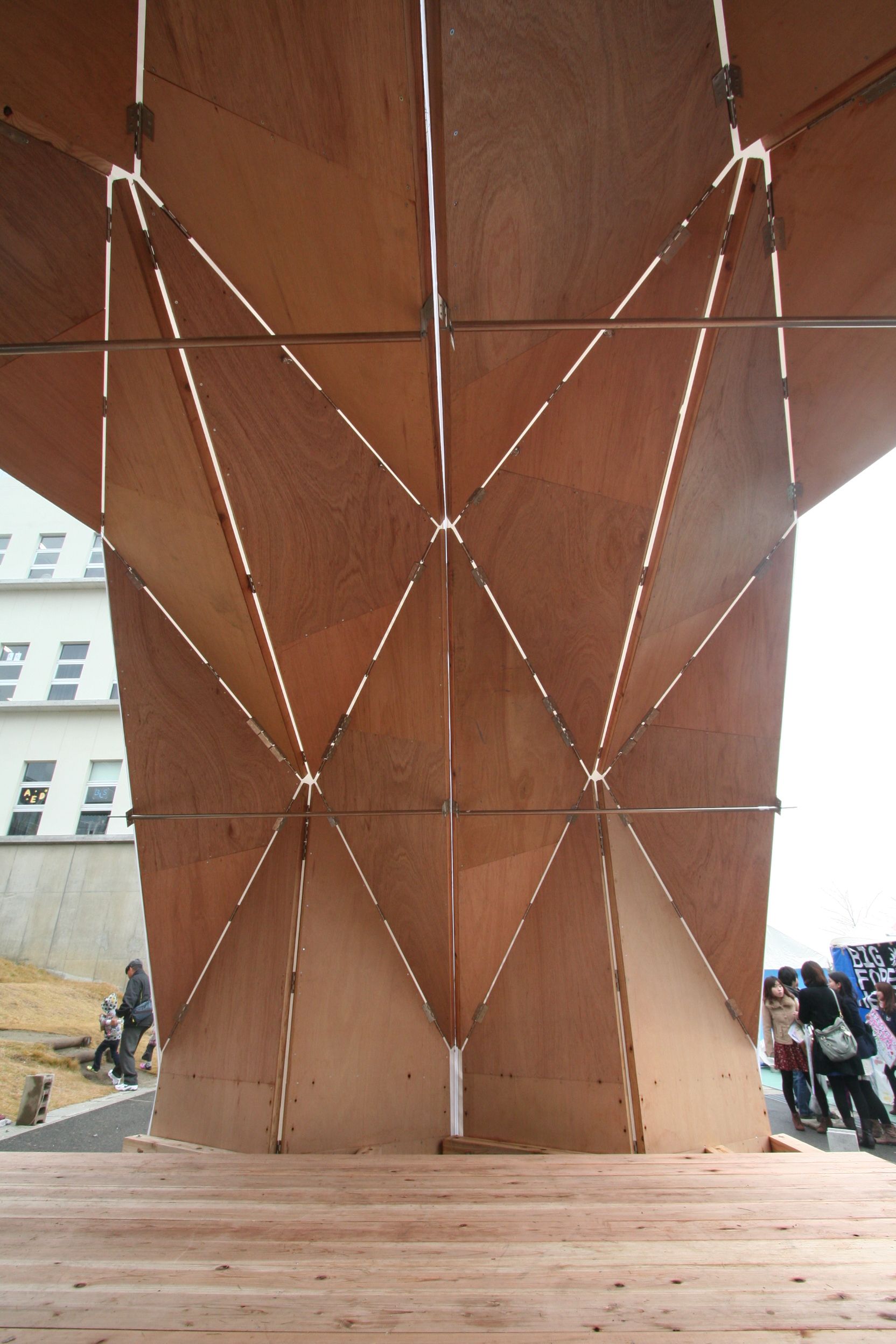 Wooden Rigid Folding Architecture - 3