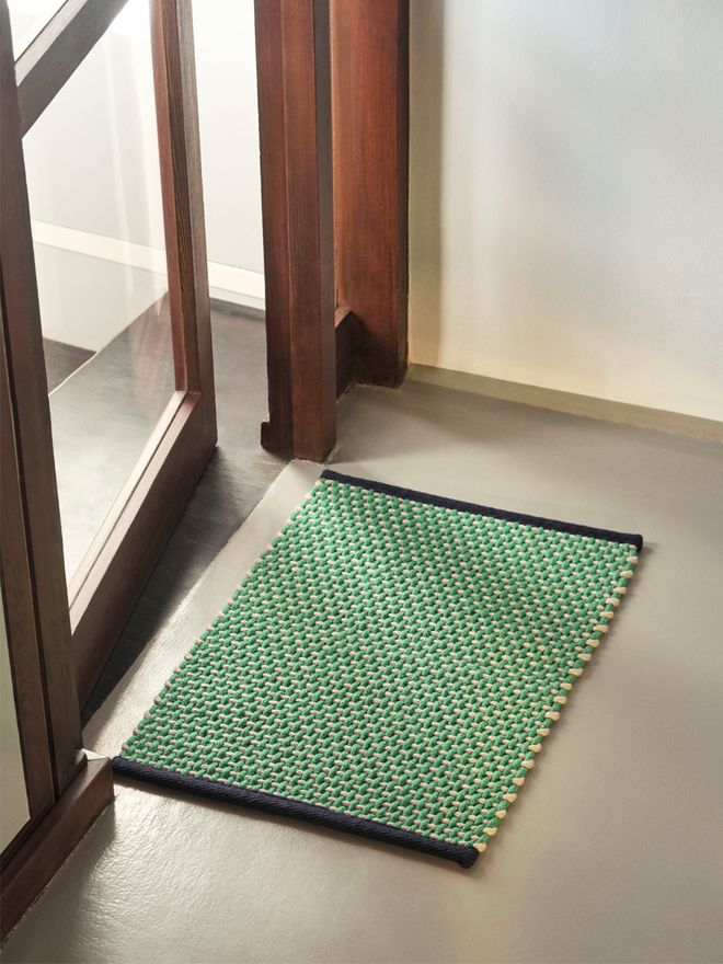 Hay door mat in green